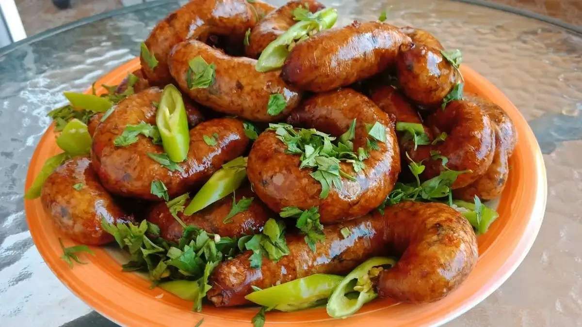 طريقة عمل الممبار المحشي بالأرز والخضرة بتفاصيل دقيقة تضمنلك طعم غني ولون دهبي مقرمش زي المطاعم وأحلى كمان