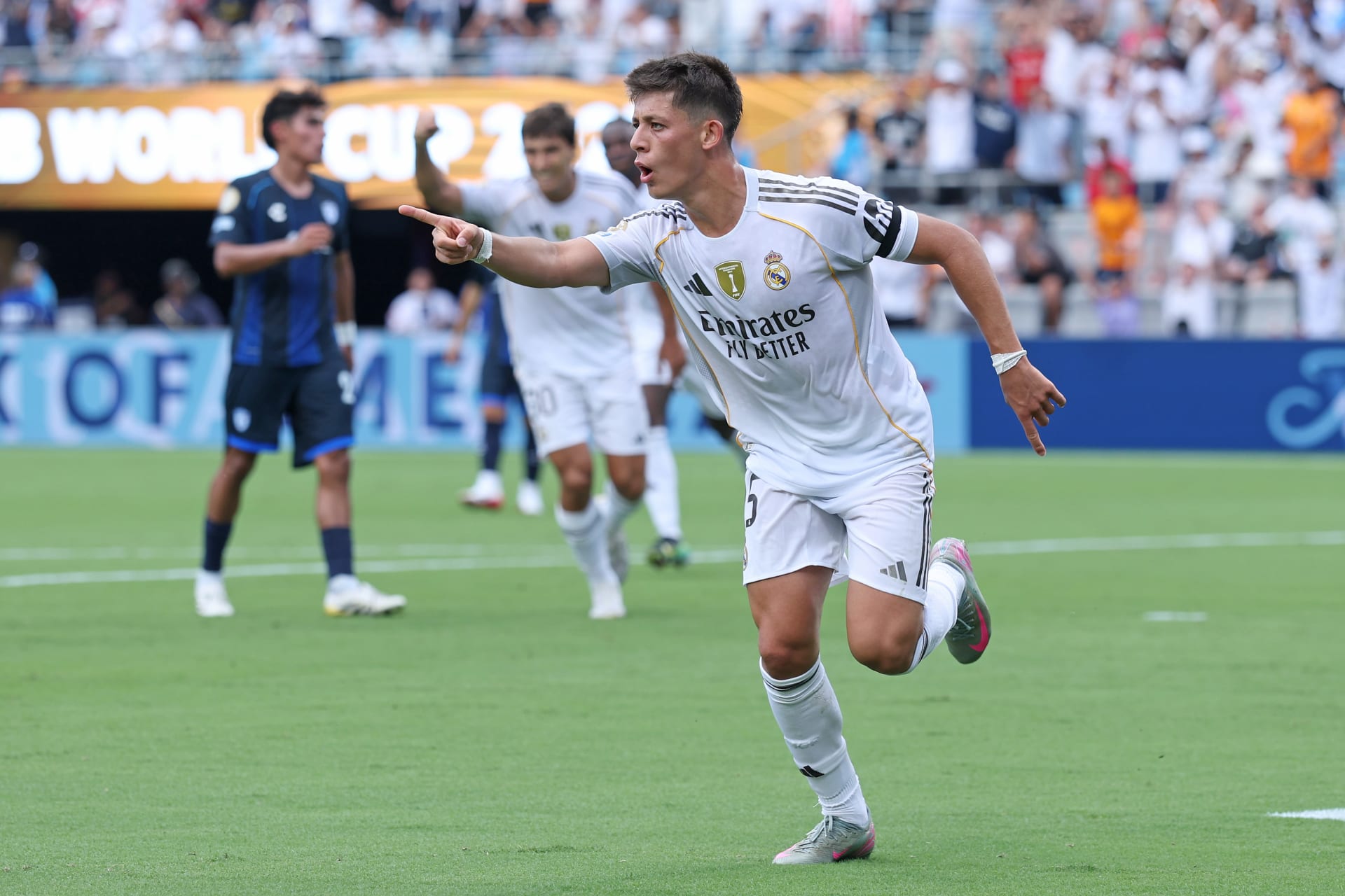 "أول خطوة ناجحة.. ريال مدريد يهزم باتشوكا بمونديال الأندية"
