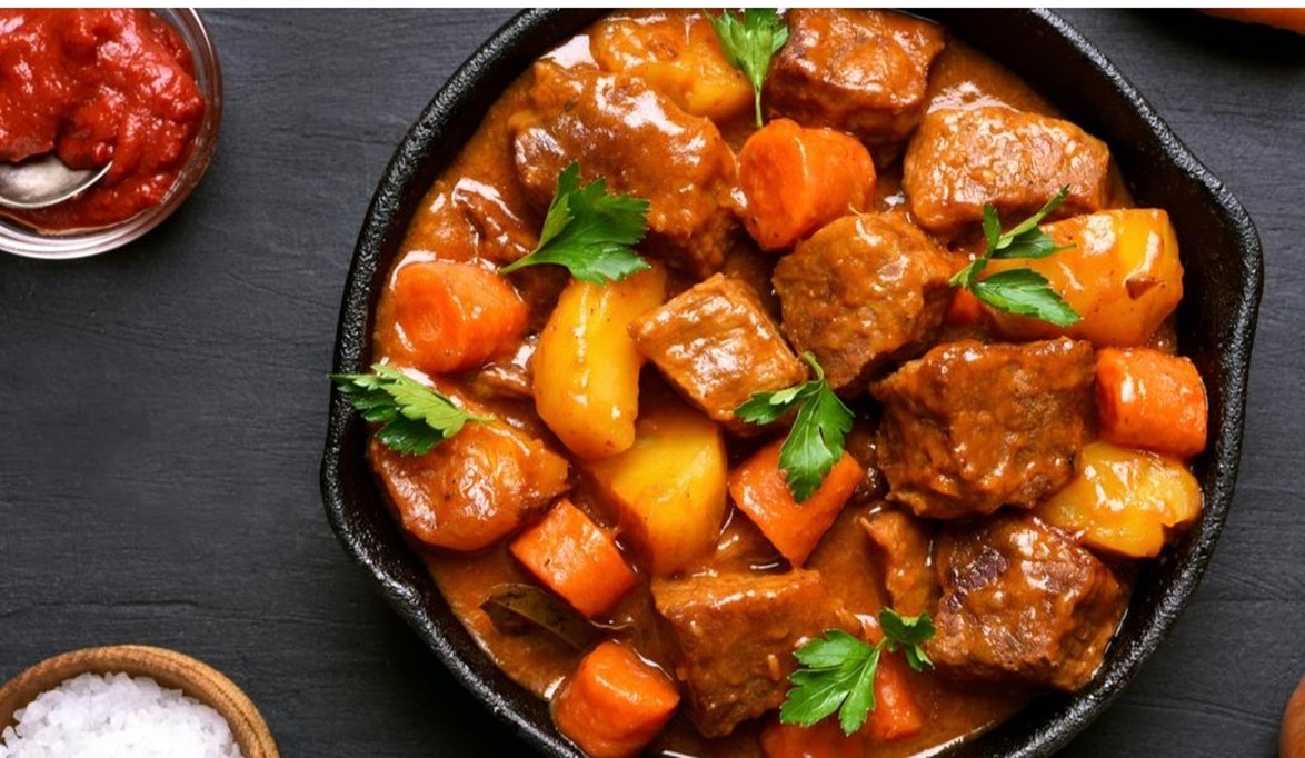 عايزة لحمة طريّة؟ جربيها بالصوص الأحمر