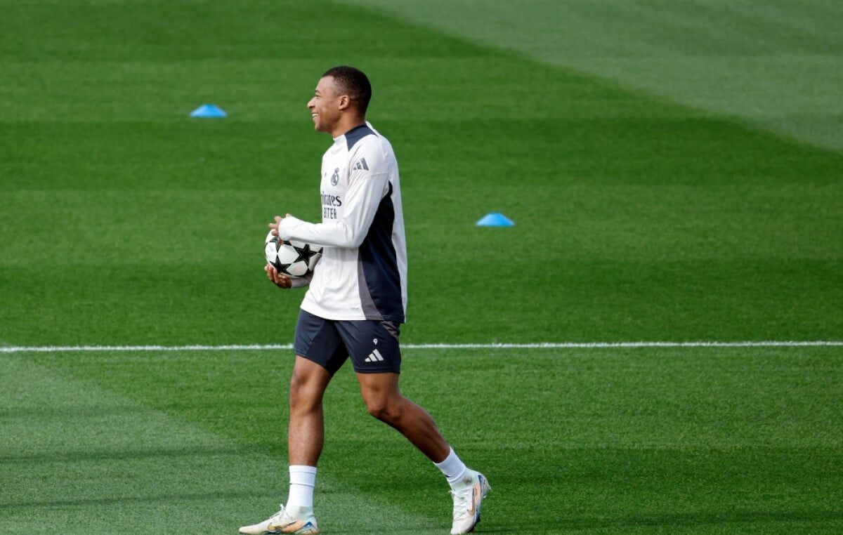 "ريال مدريد يواصل التحضير لموقعة سان جيرمان"