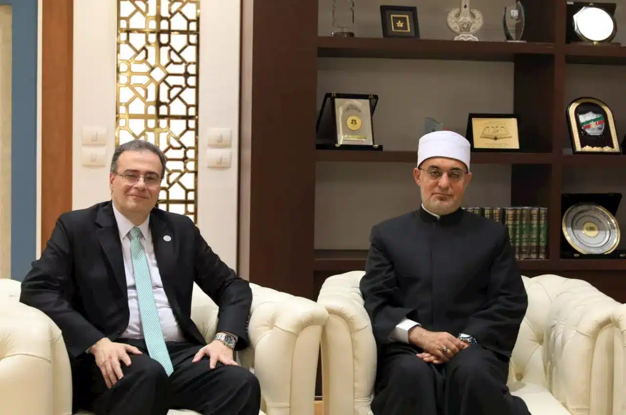"جانب من اللقاء داخل مقر دار الإفتاء المصرية"