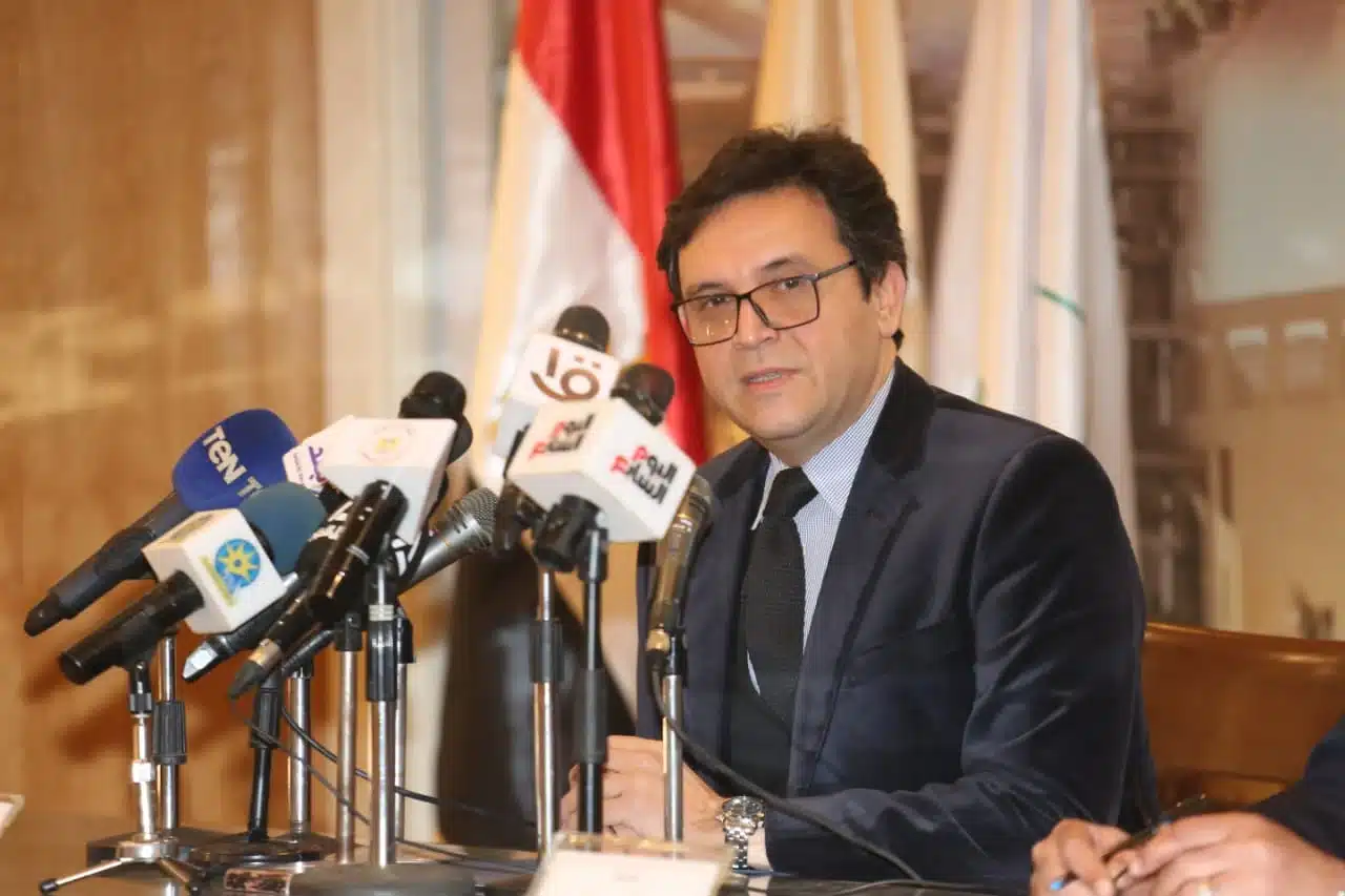 "أحمد فؤاد هنو يطرح رؤية جديدة لعمل لجان المجلس الأعلى للثقافة"
