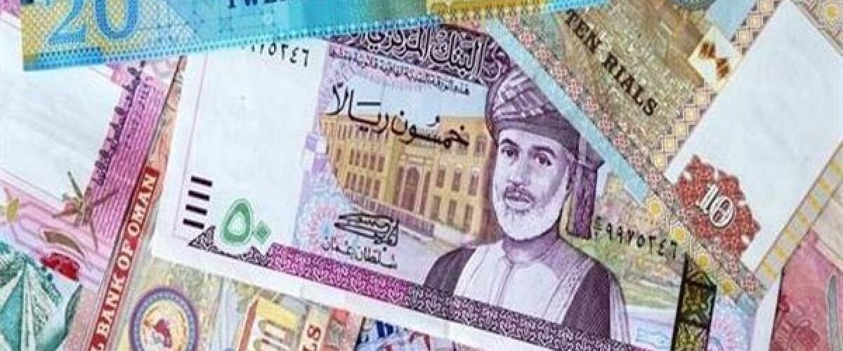 "6 عملات عربية تسجل تراجعًا أمام الجنيه المصري اليوم"
