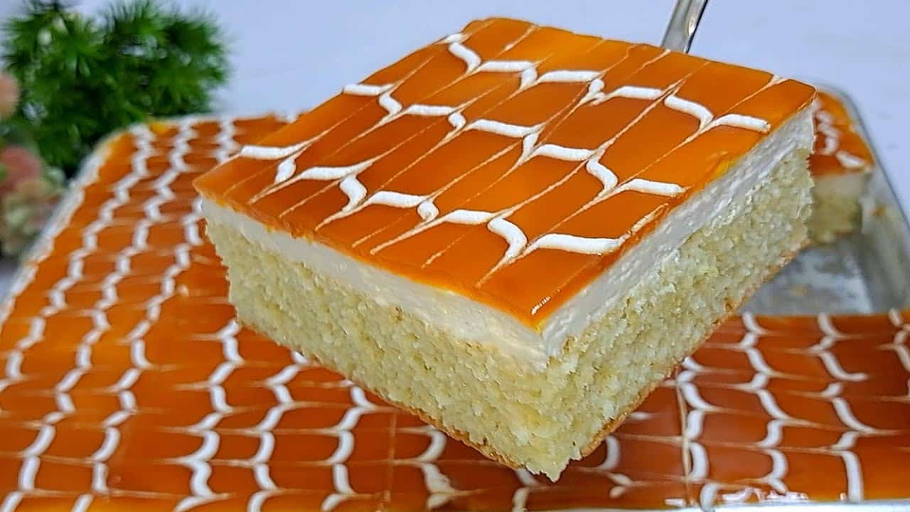 جربي كيكة الحليب التركية بصوص الكراميل الغني والطراوة اللي ما تتنسيش