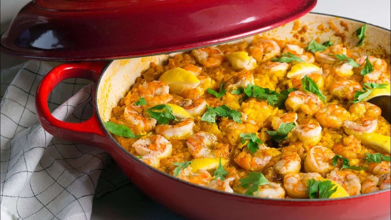 طريقة عمل أرز صيادية بالجمبري بكل سهولة وبخطوات بسيطة في البيت