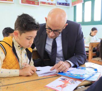 "عبداللطيف: لن نصمت أمام أزمة الكثافة المدرسية وسنعمل بما نملك"